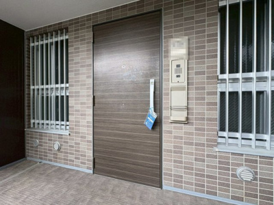 【玄関】 | グランファースト千里桃山台　9号棟