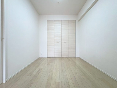 【寝室】 | グランファースト千里桃山台　9号棟