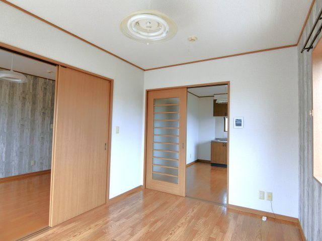 パークハイツA棟の洋室