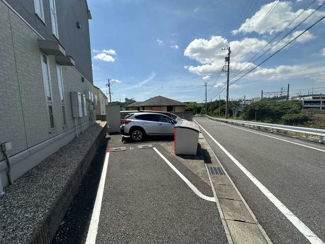 Ｌ’ｅｓｐｏｉｒの駐車場