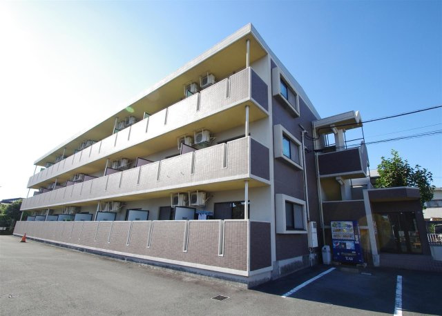 熊本市東区新南部３丁目の賃貸マンション