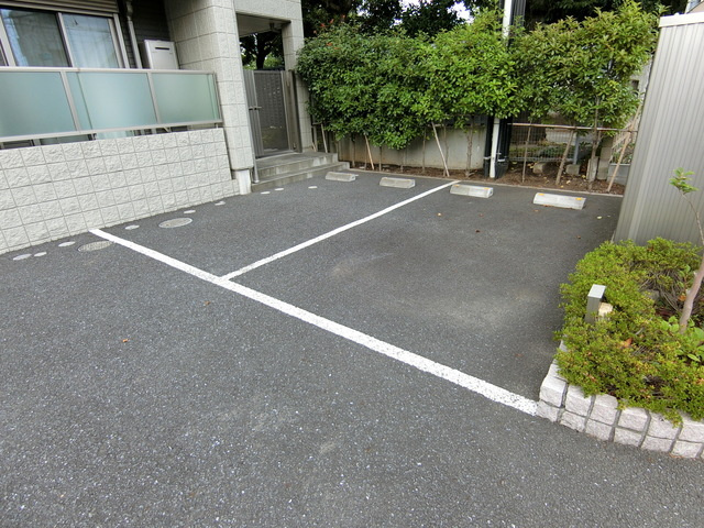 Ｆｒｅｅ　Ａｉｒの駐車場|★敷地内駐車場★要空き確認★