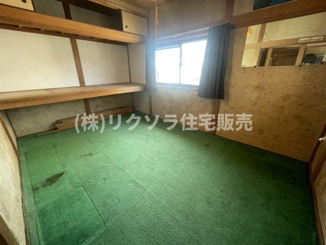 池田本町　中古一戸建ての寝室|和室8.0帖
■物件内覧・資金計画相談・住宅ローン相談、リフォーム相談、お問合せ受付中■
※当日・翌日のご内覧、ご相談はお電話でのお問合せがスムーズです！