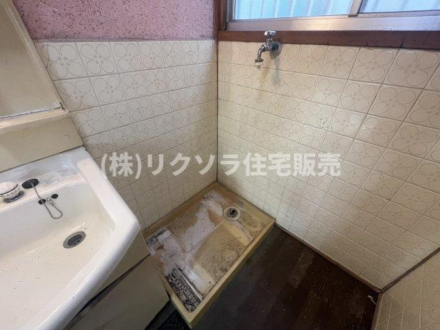 池田本町　中古一戸建てのランドリースペース|■物件内覧・資金計画相談・住宅ローン相談、リフォーム相談、お問合せ受付中■
※当日・翌日のご内覧、ご相談はお電話でのお問合せがスムーズです！