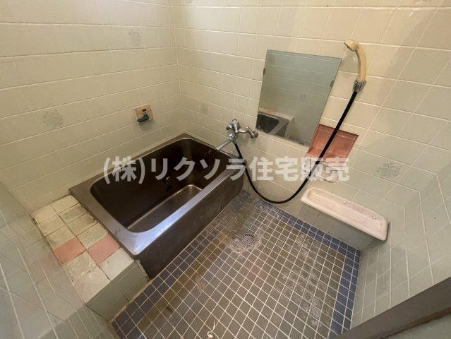 池田本町　中古一戸建ての浴室|■物件内覧・資金計画相談・住宅ローン相談、リフォーム相談、お問合せ受付中■
※当日・翌日のご内覧、ご相談はお電話でのお問合せがスムーズです！