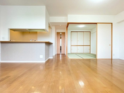 【居間・リビング】 | グランファースト千里桃山台　5号棟