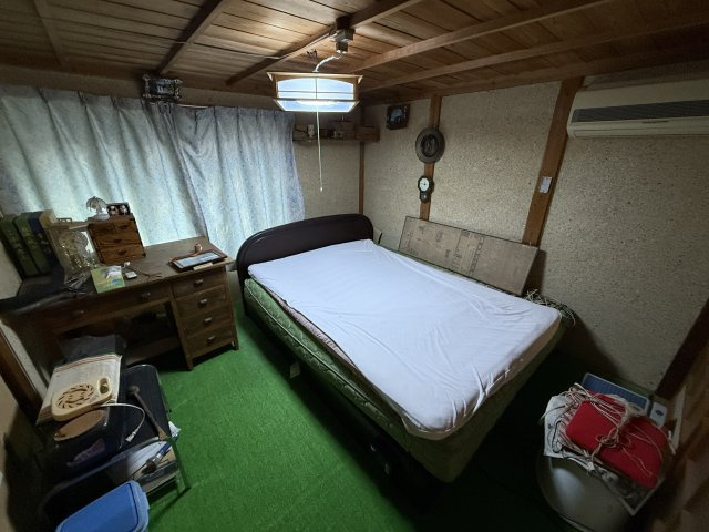 鏡野町百谷 中古住宅 7DK＋S＋離れの和室|２階和室4.5畳