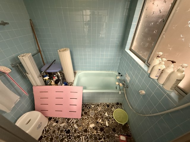 鏡野町百谷 中古住宅 7DK＋S＋離れの浴室