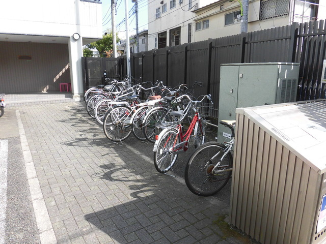 アーバンフレックス烏山のその他共用部分|敷地内駐輪場