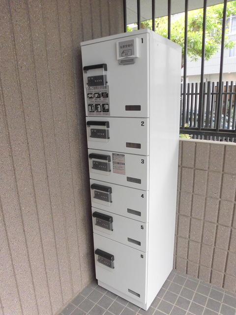 アーバンフレックス烏山のロビー|★宅配ボックス