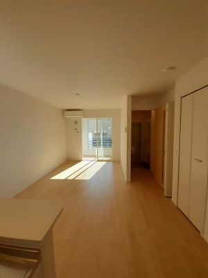 【内装】 | エスタリオ