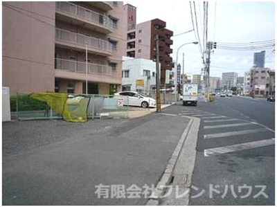 【その他】 | オアシスマンションプレジデント山陽 | 前面道路