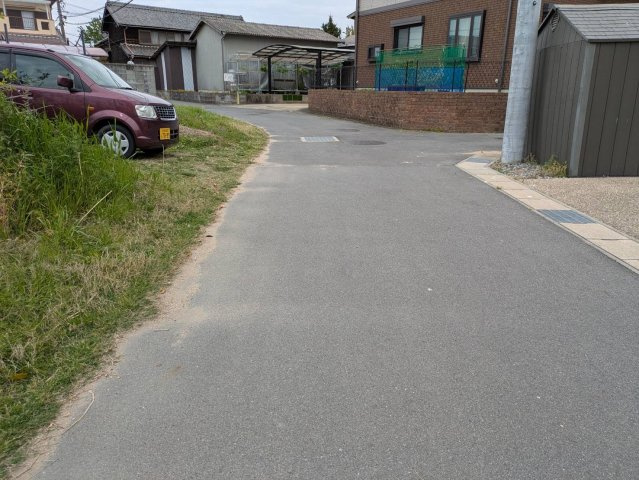 常滑市小林町2丁目　中古戸建の前面道路含む現地写真|前面道路