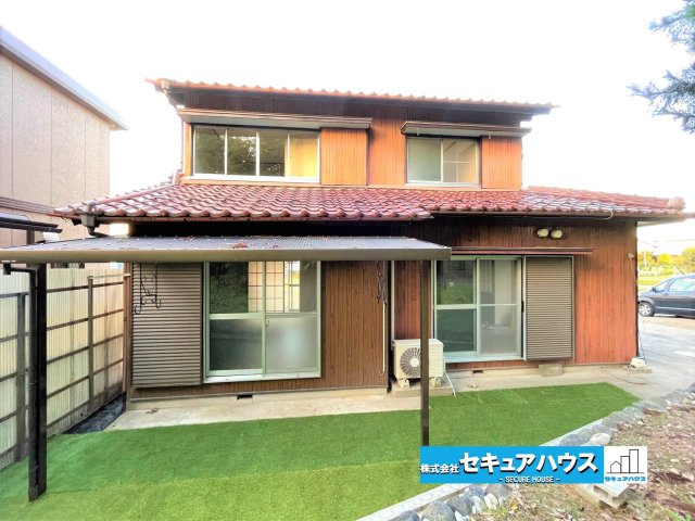 岐阜県羽根郡笠松町米野 中古戸建の庭|事前予約にて現地ご見学いただけます！お気軽にお問い合わせください♪
■株式会社　セキュアハウス　豊明支店■
住宅ローンに強く、知識、経験豊富なスタッフ在籍
お客様に寄り添い、ご成約後もサポート致します