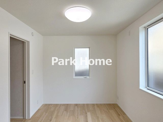 高知市秦南町2丁目 新築戸建ての洋室|２F：7.1洋室