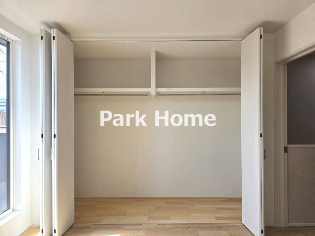 高知市秦南町2丁目 新築戸建ての収納|２F：6.1洋室クローゼット