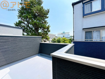 【バルコニー】 | 清水区横砂南町5期　新築戸建　2号棟 | 陽当りの良いバルコニーはお洗濯物はもちろんお布団もふかふかになります♪
