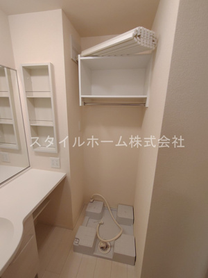 【洗面所】 | エミールＡ | 別部屋写真です。