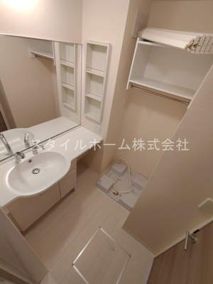 【洗面所】 | エミールＡ | 別部屋写真です。