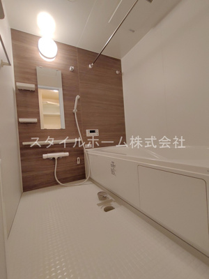 【浴室】 | エミールＡ | 別部屋写真です。