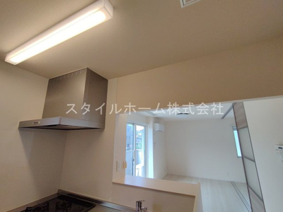 【内装】 | エミールＡ | 別部屋写真です。