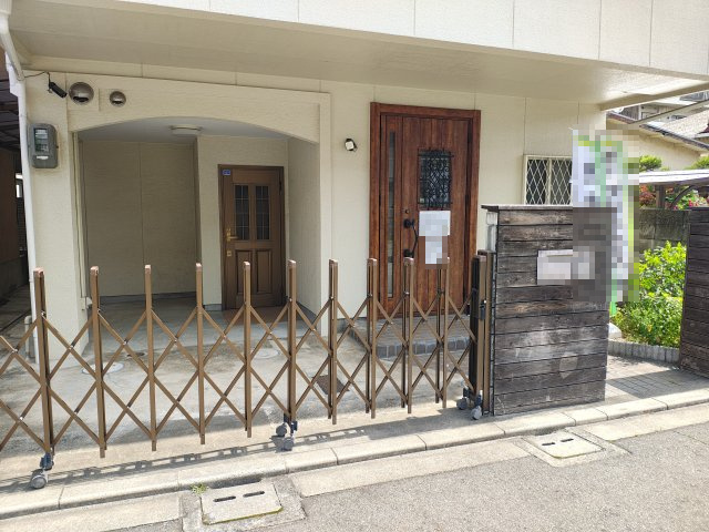 【玄関】 | 姫路市城東町／中古戸建