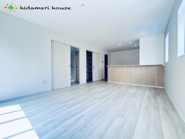 上尾市原市15期　新築戸建　ずっとプラス01の居間・リビング