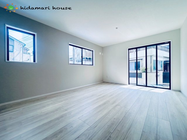 上尾市原市15期　新築戸建　ずっとプラス01の居間・リビング