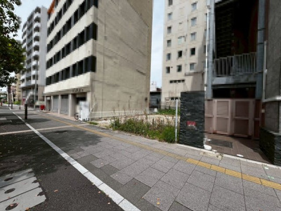 【前面道路含む現地写真】 | 竜神橋町１丁　売土地 | 【現況更地】
すぐにお家を建てられますね♪是非現地にてご確認ください！