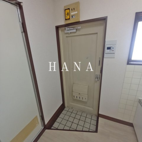 コーポ小泉の玄関