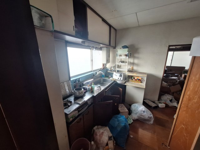 兵庫県明石市西明石２丁目のキッチン|コンパクトなキッチンで掃除もラクラク