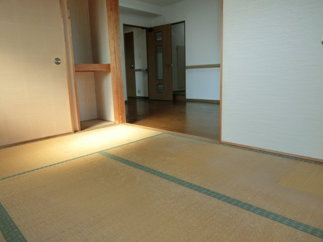 リベール明石Ⅰの和室|明るい和室です