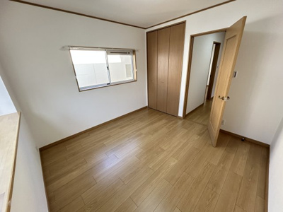 【洋室】 | 青木町中古戸建て | 使い勝手のいい洋室です