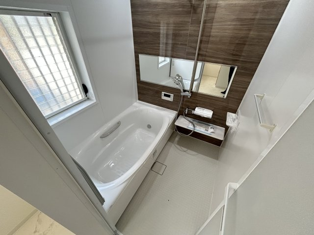 【浴室】 | 青木町中古戸建て | お風呂です