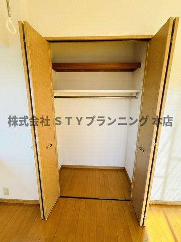 仲介手数料０円！アブレスト原の収納