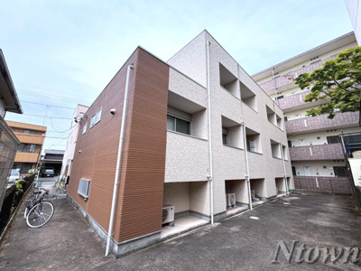 【外観】 | コーチ上飯田 | 外観は落ち着いています