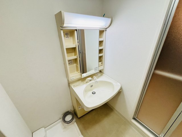 ラフテル小郡の洗面所