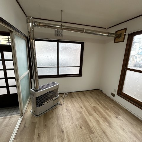 室蘭市宮の森町3丁目17-8戸建の洋室