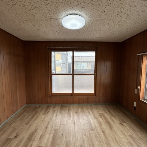 室蘭市宮の森町3丁目17-8戸建の洋室