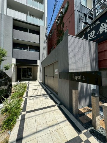 ルペルティア　名古屋市賃貸　仲介手数料無料のエントランス