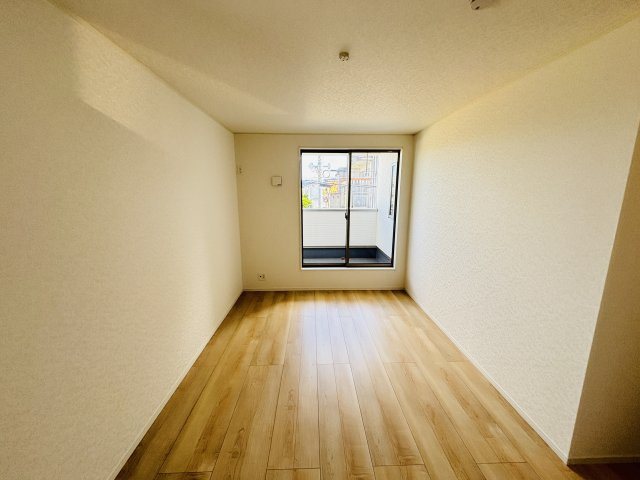 ＼☆ご成約時キャッシュバック☆／　CG与那原町板良敷第6-1号棟の洋室