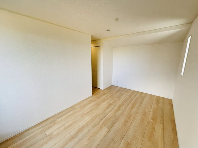 ＼☆ご成約時キャッシュバック☆／　CG与那原町板良敷第6-1号棟の洋室