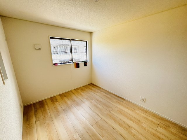 ＼☆ご成約時キャッシュバック☆／　CG与那原町板良敷第6-1号棟の洋室