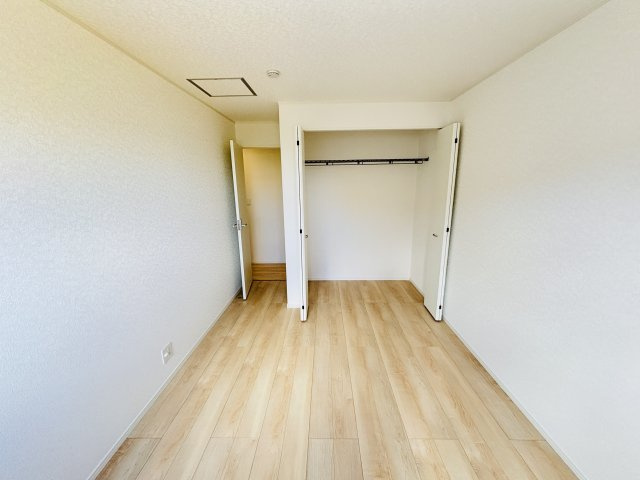 ＼☆ご成約時キャッシュバック☆／　CG与那原町板良敷第6-1号棟の洋室