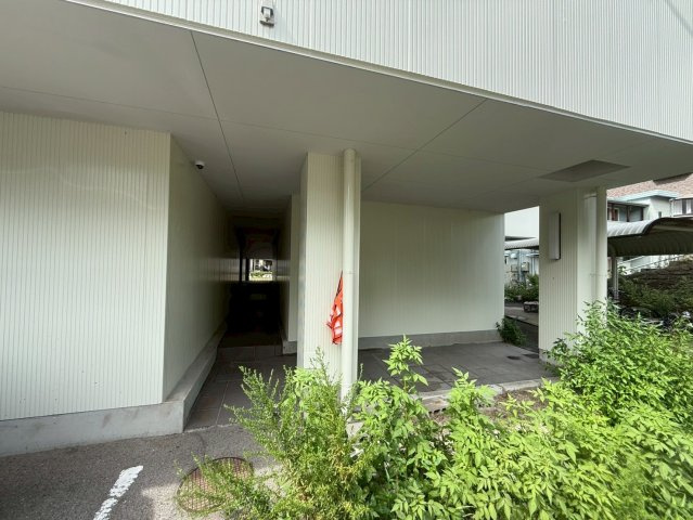 ＤＥＶＩＣＥ　ＢＬＤＧのエントランス