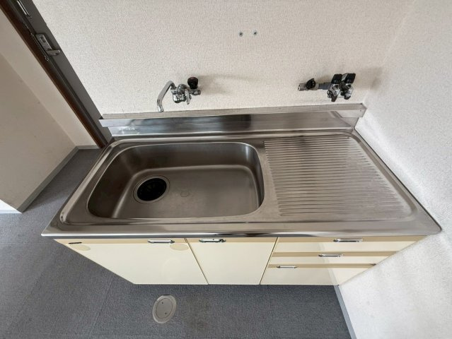 ＤＥＶＩＣＥ　ＢＬＤＧのキッチン