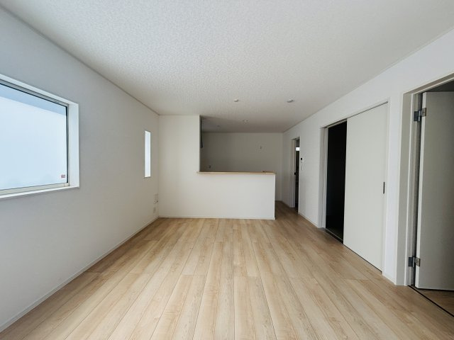 ＼☆ご成約時キャッシュバック☆／　CG与那原町板良敷第6-2号棟の居間・リビング