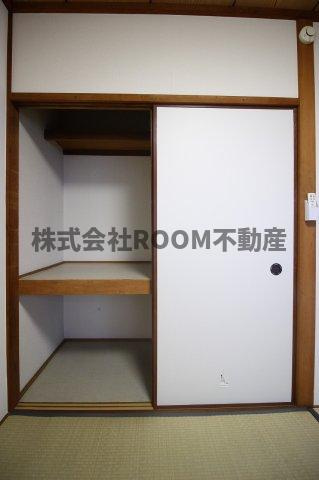 天神ハイツの収納|便利な収納スペースです