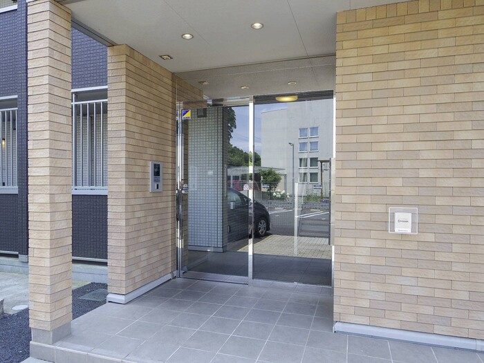 アユメノのエントランス|エントランスのオートロック