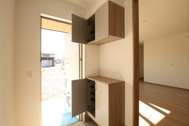 土佐山田町　新築戸建　Ｃ号地　（全4区画）　の収納|玄関収納